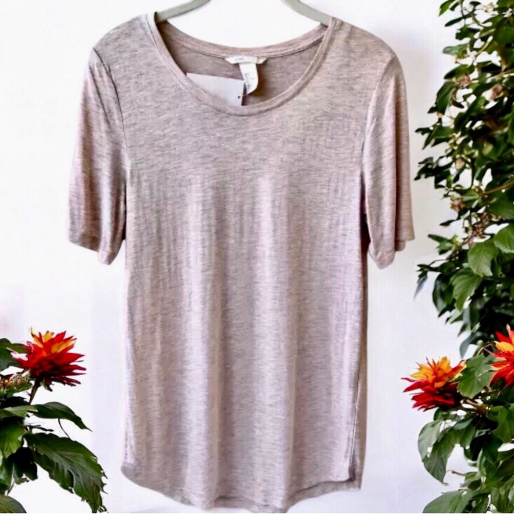 H&M Basic Top Short Sleeve T-Shirt Rounded Hem New